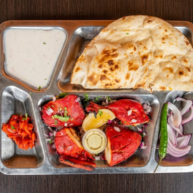 Full Tandoori Chicken (8Pc).